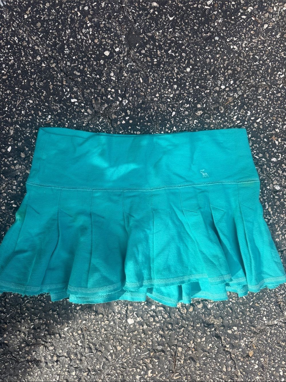 KidsโAbercrombie Teal Pleated Active Skirt - Size Small